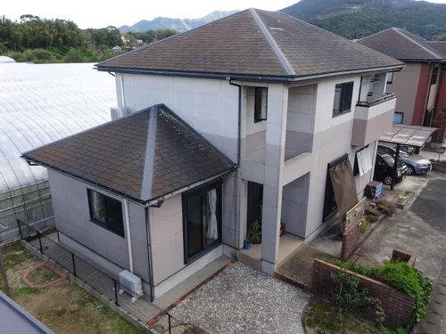 
  佐賀県伊万里市の外壁・屋根塗装 施工事例 K様鄭 様
 