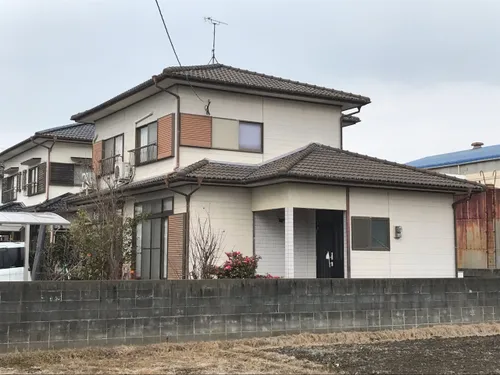 
  福岡の外壁・屋根塗装 施工事例 E 様
 