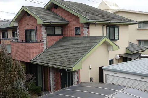 
  福岡県福岡市の外壁・屋根塗装 施工事例 J　 様
 