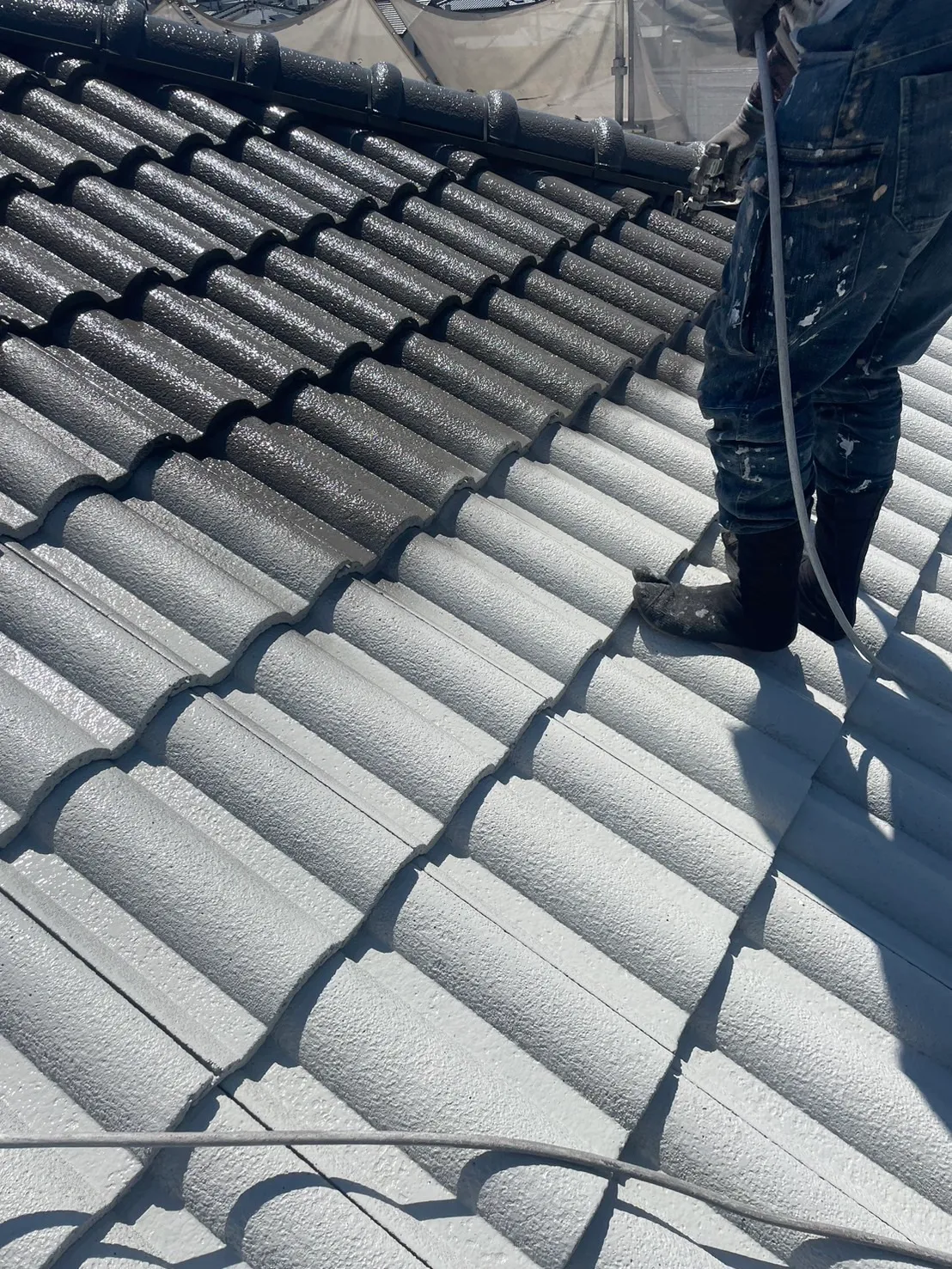 
  佐賀県多久市の外壁・屋根塗装 施工事例 F 様
 