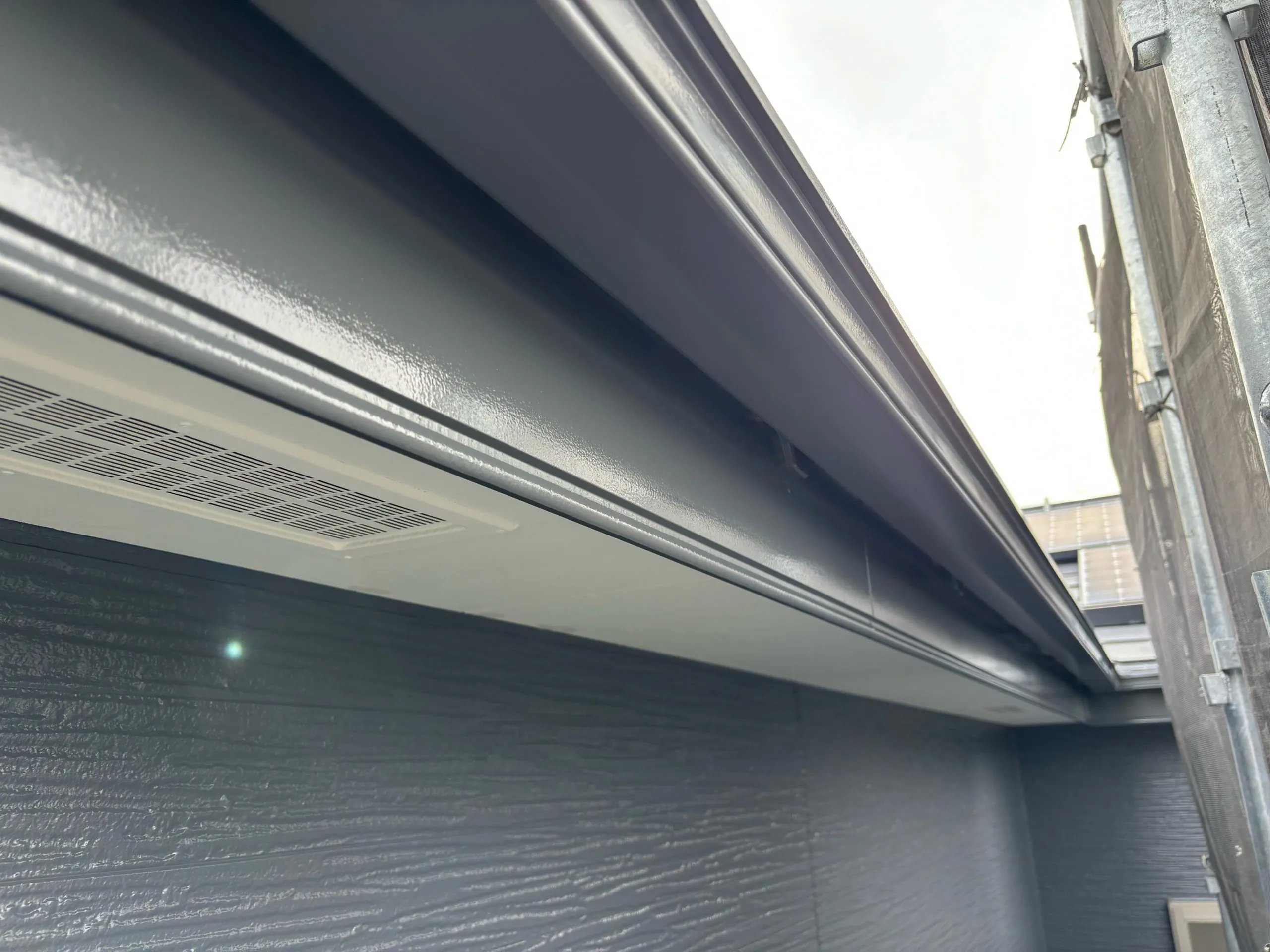 
  福岡県福岡市の外壁・屋根塗装 施工事例 S 様
 