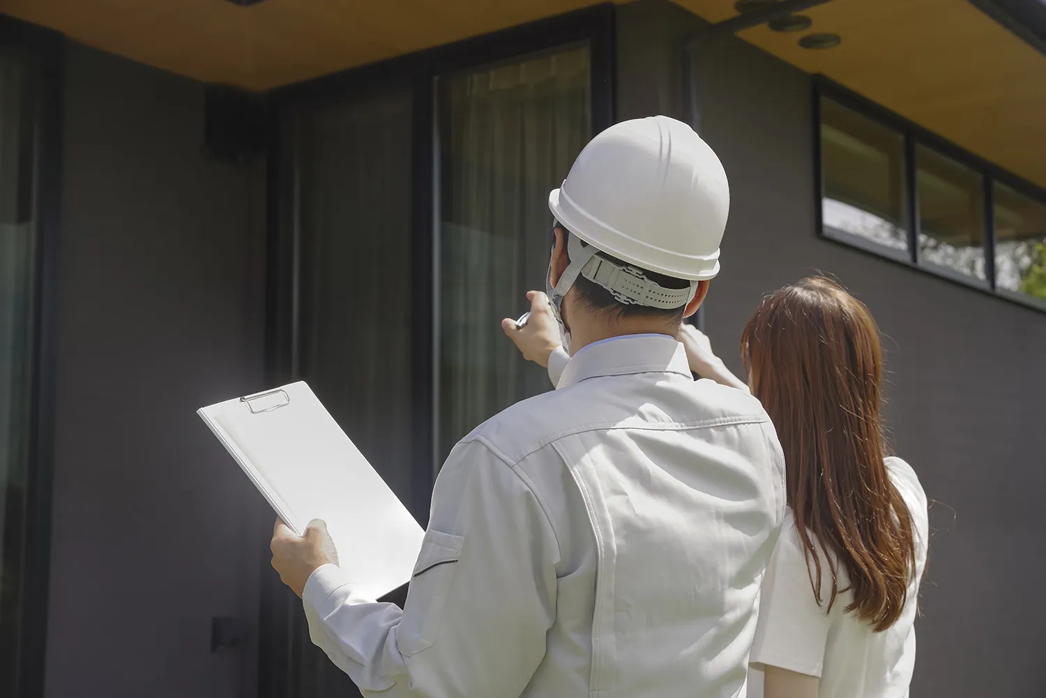 屋根塗装の調査用ドローン